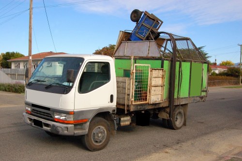 Benefits of obtaining a skip permit in Palmers Green